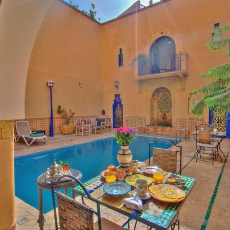 Riad La Villa Bleue & Spa Marrakesh Exterior foto